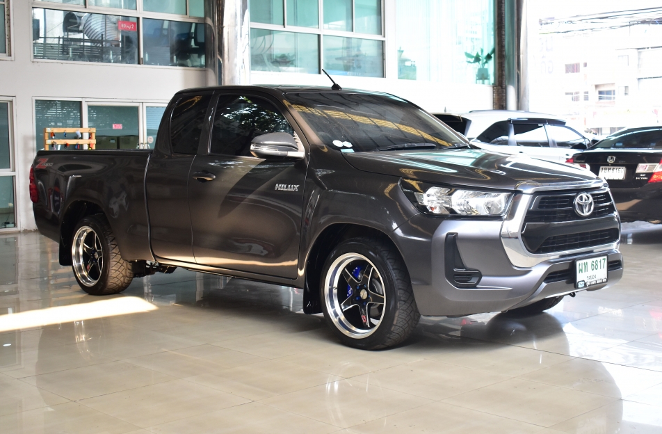 TOYOTA REVO Cab Z Edition Entry