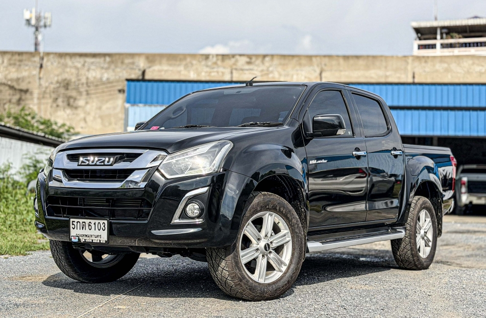 ISUZU ALL NEW HILANDER 4DR Z